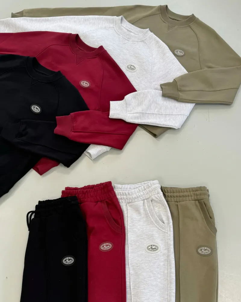 Nude Project Pantalón Jogger Essentials Negro Online